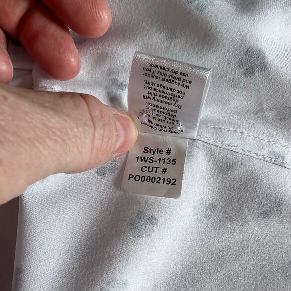 Mizzen+Main - Leeward Short Sleeve Button-Down Shirt - Size M - Picture 8 of 9